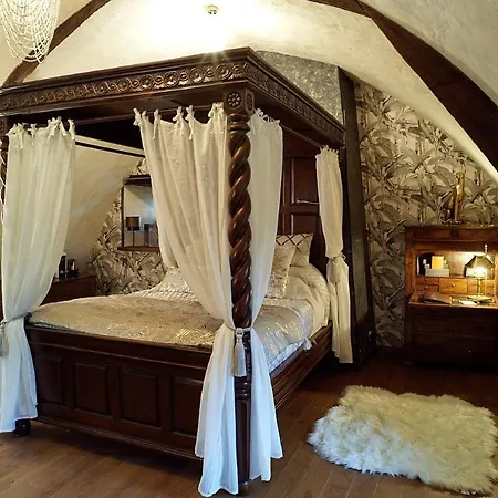 Manoir De La Sénéchaussée De Lantiern Maison d'hôtes 3*