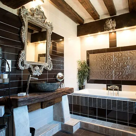 Manoir De La Sénéchaussée De Lantiern Maison d'hôtes 3*