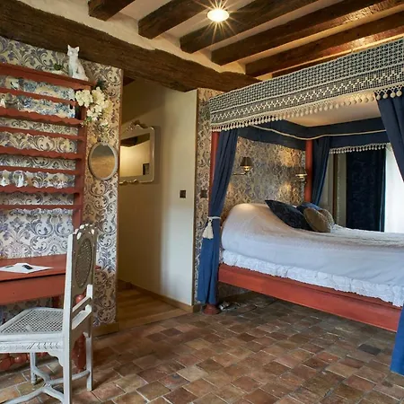 Maison d'hôtes Manoir De La Sénéchaussée De Lantiern 3*